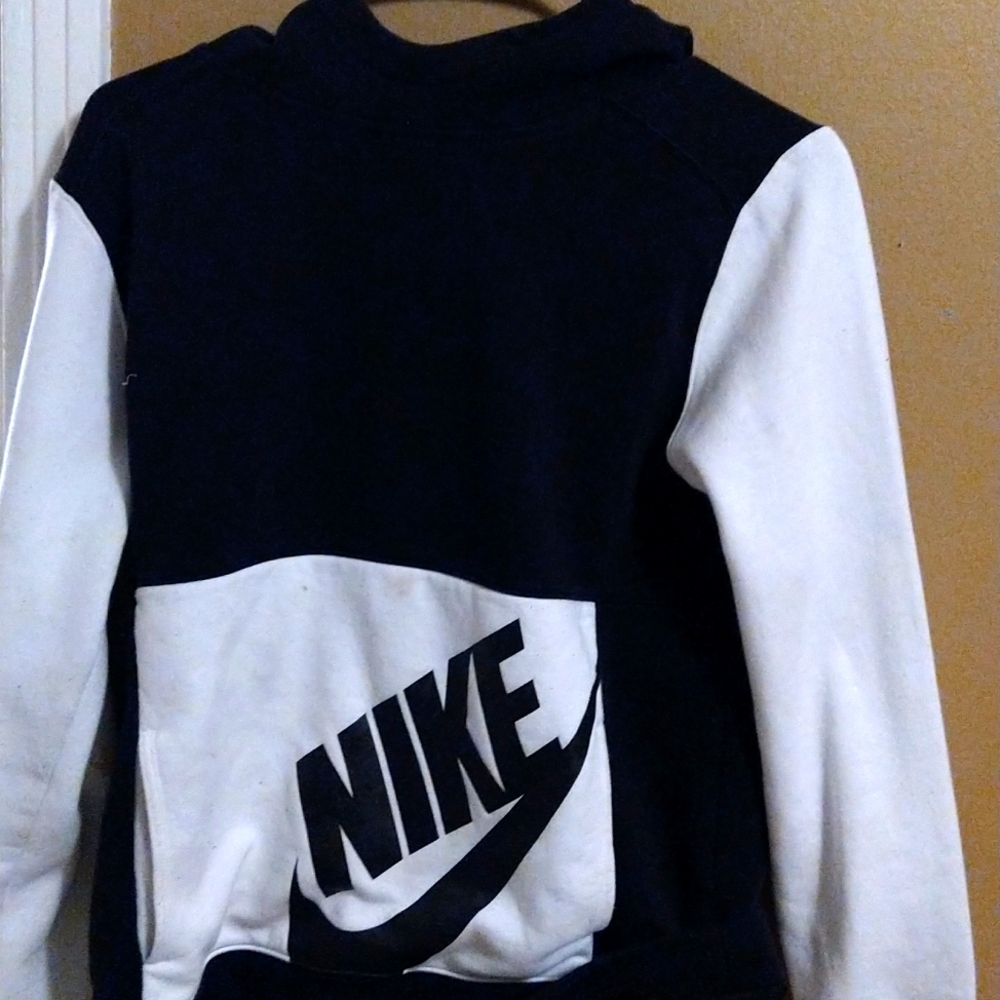 Nike hoodie